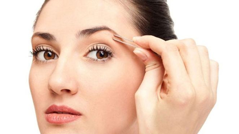 Μυστικά επανόρθωσης των λεπτών φρυδιών