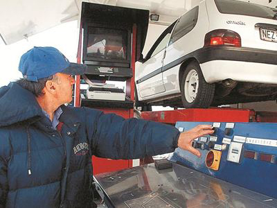 Πρόστιμο σε οχήματα που δεν πέρασαν ΚΤΕΟ Πρόστιμο σε οχήματα που δεν πέρασαν ΚΤΕΟ