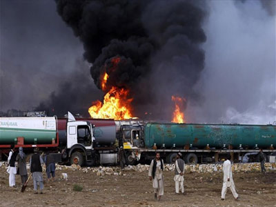 Αφγανιστάν: Ταλιμπάν πυρπόλησαν 200 βυτιοφόρα