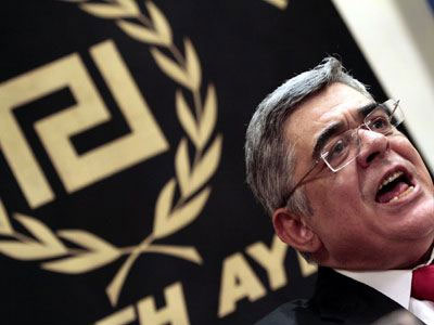 Ο Μιχαλολιάκος μηνύει εισαγγελέα