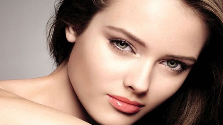 Αναδείξτε με έξυπνο τρόπο τη φυσική σας ομορφιά