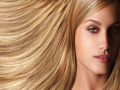 Οι 6 βασικές συμβουλές για να βάψετε μόνη σας σωστά τα μαλλιά σας