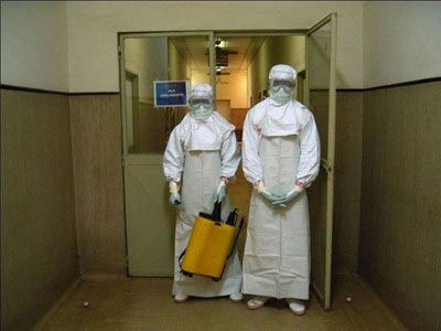 Ε.Ε.: Στο 1 δισ. ευρώ η βοήθεια για την καταπολέμηση του Έμπολα