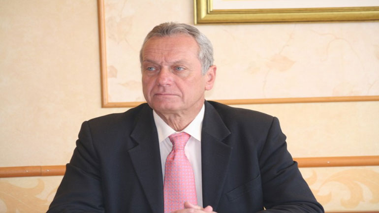 Τις πλημμυρισμένες περιοχές στις Σέρρες επισκέφθηκε ο Σγουρίδης