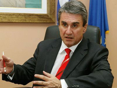 «Σε ΑΕΙ και ΤΕΙ οι διοικητικές αρμοδιότητες»