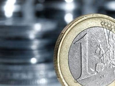 Άνοδο καταγράφει το ευρώ