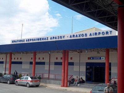 Συλλήψεις στο αεροδρόμιο του Αράξου