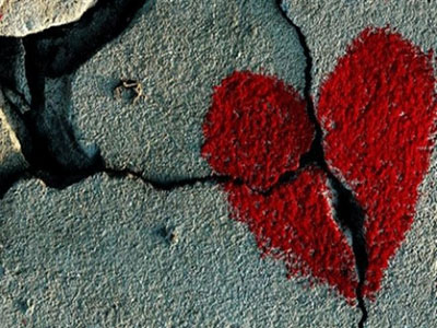 Αφήνοντας τον συναισθηματικό πόνο στο παρελθόν