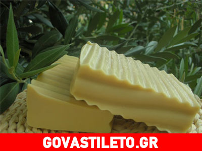 Πράσινο σαπούνι, το «φάρμακο» για τα λιπαρά μαλλιά