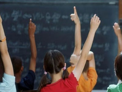 Αυτοδίκαια σε αργία οι εκπαιδευτικοί που διώκονται ποινικά για παιδοφιλία