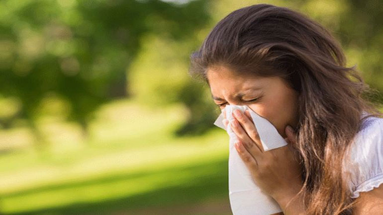 Οι σωστές τροφές για να αντιμετωπίσετε τις αλλεργίες της άνοιξης