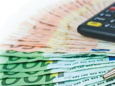 Στα 4,59 δισ. οι ληξιπρόθεσμες οφειλές του Δημοσίου