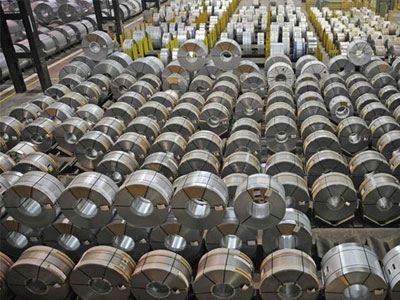 Συρρικνώθηκε η βιομηχανική παραγωγή στη Γερμανία