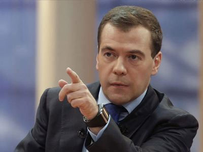 Μεντβέντεφ: «Δεν θέλουμε μια κλειστή οικονομία»