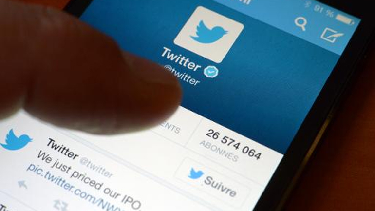 Έρευνα: Πιο εγωκεντρικά τα tweets από smartphones