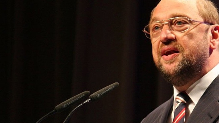 Σουλτς: «Πρέπει να αναπτύξουμε τα ”Hotspots” στην Ελλάδα»