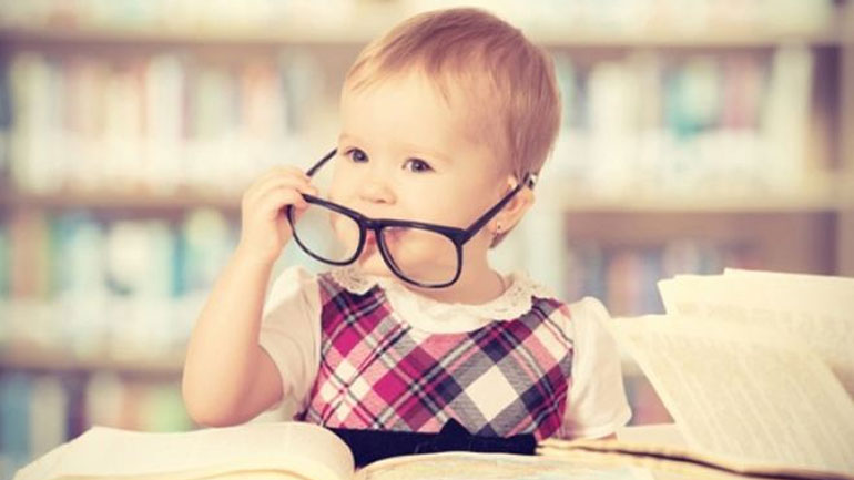 Tι πρέπει να κάνουν οι γονείς όταν παρατηρείται καθυστέρηση στην ομιλία του παιδιού