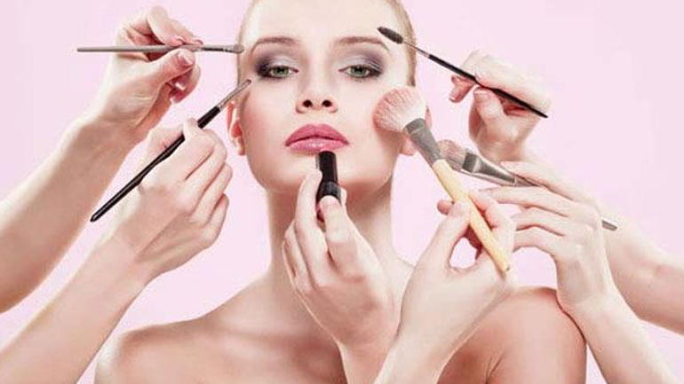 Ανακυκλώστε τα ληγμένα σας καλλυντικά