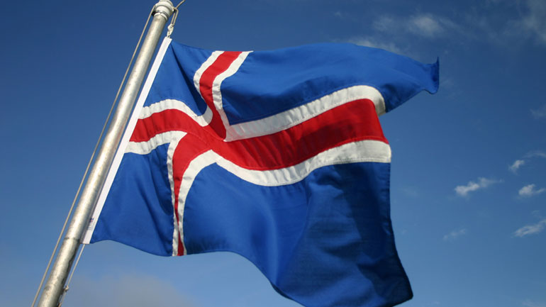 Σταδιακή άρση των κεφαλαιακών ελέγχων θα προτείνει η Ισλανδία