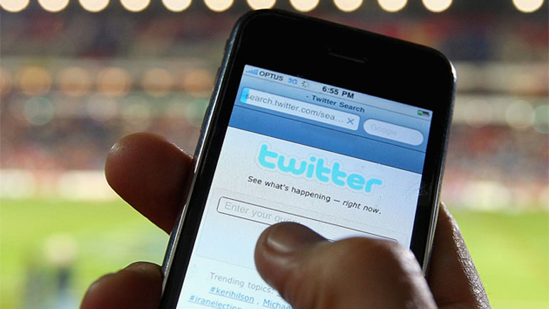 Έρευνα: Το 80% των χρηστών επισκέπτεται το Twitter μέσω smartphone