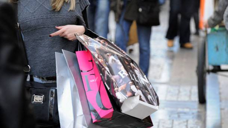 Μειωμένες κατά 7,3% οι πωλήσεις στο λιανικό εμπόριο τον Ιούλιο