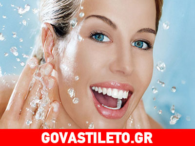 Ποια ώρα της ημέρας είναι κατάλληλη για την ενυδάτωση του προσώπου μας;