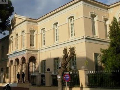 Μυτιλήνη: Επίθεση κουκουλοφόρων στη Γενική Γραμματεία Αιγαίου