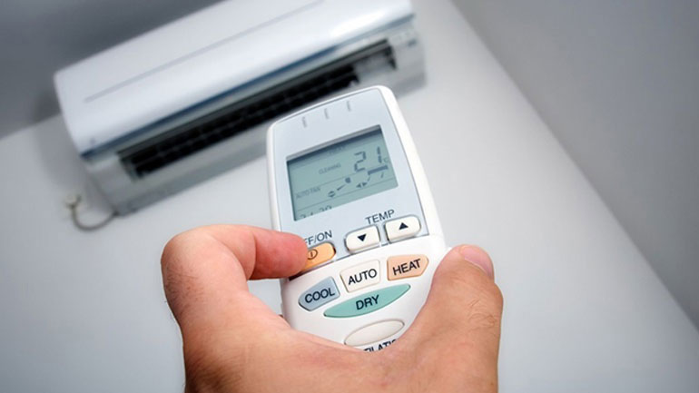 Κλιματιζόμενοι χώροι στον Πειραιά λόγω των υψηλών θερμοκρασιών