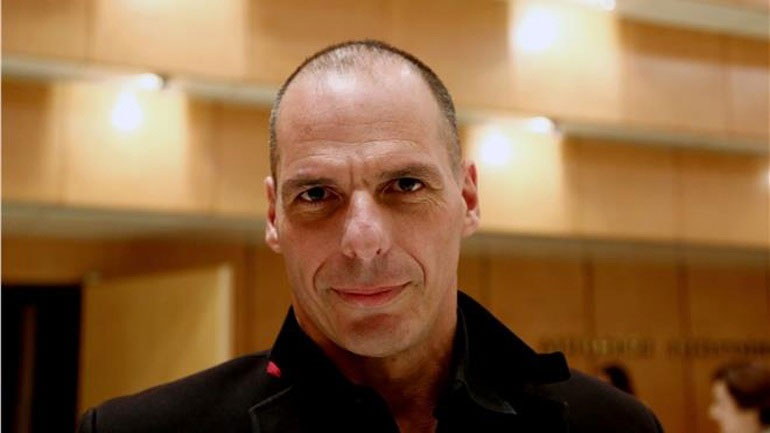 Βαρουφάκης: «Η Ελλάδα είναι αποφασισμένη να παραμείνει εντός της Ευρωζώνης»