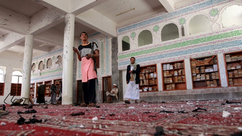 Έκρηξη παγιδευμένου Ι.Χ. σε τέμενος στην Υεμένη