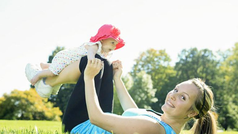 Δείτε πότε να ξεκινήσετε γυμναστική μετά τον τοκετό!