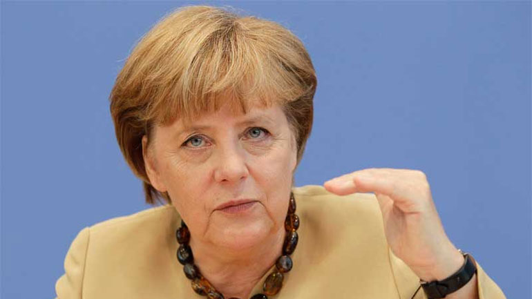 Die Zeit: Η Μέρκελ προωθεί ριζικές αλλαγές στην Ευρωζώνη