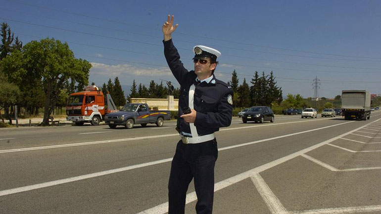 Τα μέτρα της Τροχαίας για το τριήμερο του Αγίου Πνεύματος