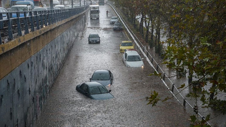 Κομισιόν: Βοήθεια 9,9 εκατ. ευρώ στην Ελλάδα για ζημιές από πλημμύρες