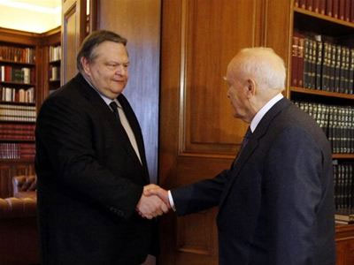 Συνάντηση Παπούλια – Βενιζέλου τη Δευτέρα