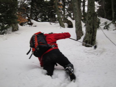 Όρος Δίρφη: Απεγκλωβισμός εκδρομέων με τη συνδρομή ελικοπτέρου του Π.Ν.