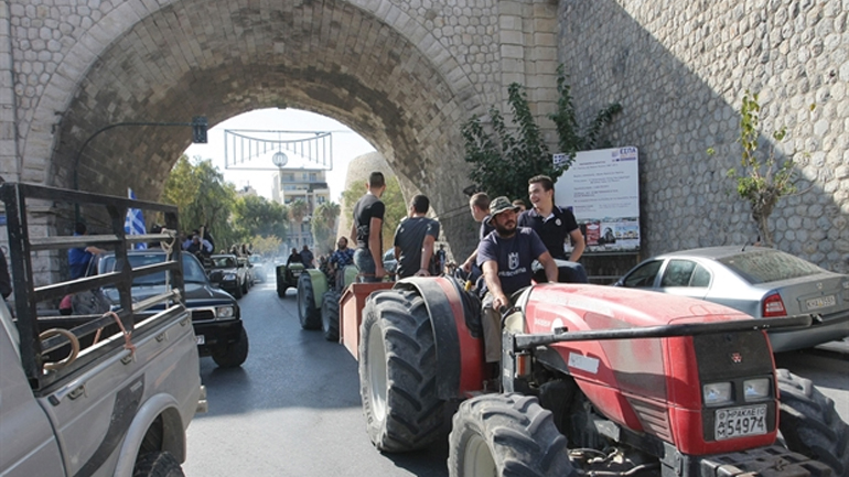 Παγκρήτια σύσκεψη για τις κινητοποιήσεις των αγροτών την Τετάρτη