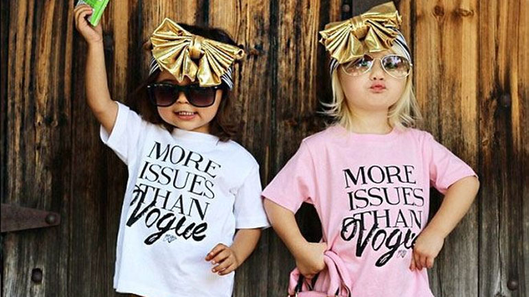 Fashion icons, μόλις δύο ετών, επισκιάζουν τις κόρες των Καρντάσιαν