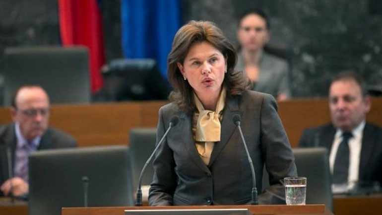 Σλοβενία: Έρευνα σε βάρος της πρώην πρωθυπουργού Άλενκα Μπράτουσεκ