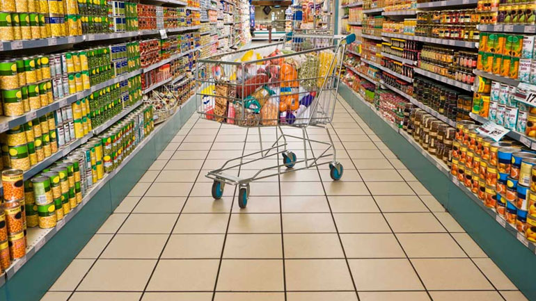 Χωρίς προβλήματα οι συναλλαγές με κάρτες στα σούπερ μάρκετ