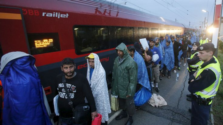 Αυστριακός ΥΠΕΞ: «Η Ε.Ε. πρέπει να ανοίξει τα μάτια της»