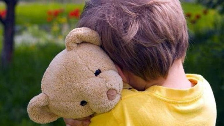 Πώς ο αυτισμός στα παιδιά συνδέεται με την ηλικία των γονέων