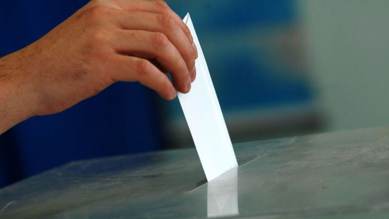 Δημοψήφισμα: Πόση άδεια δικαιούνται οι εργαζόμενοι στον ιδιωτικό τομέα