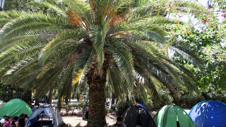 Σε εξέλιξη άτυπη σύσκεψη στο Μαξίμου για το μεταναστευτικό