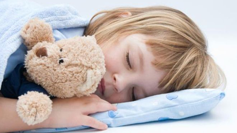 Η σημασία των ημερήσιων ύπνων για τα παιδιά