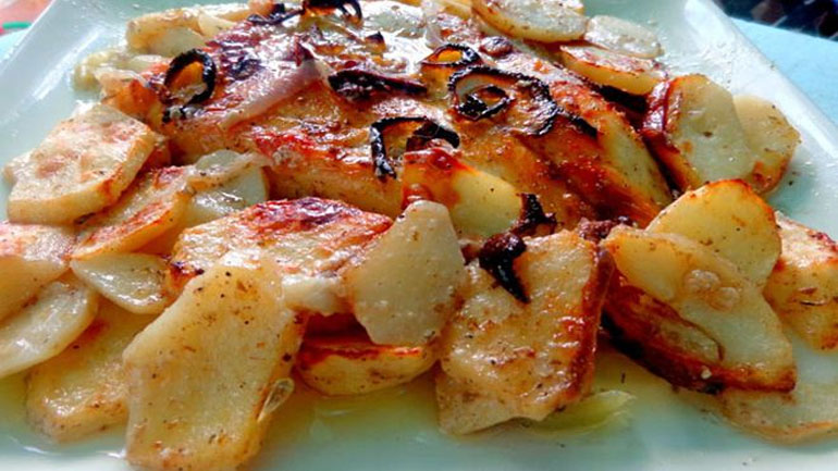 Πέρκα με πατάτες στον φούρνο