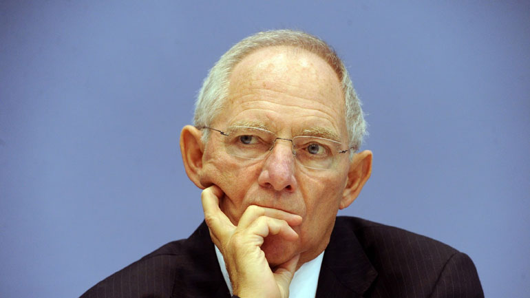 Die Zeit: «Ενωμένοι στην οργή κατά του Σόιμπλε»