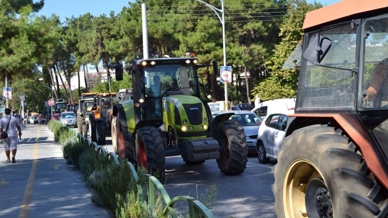 Κιλκίς: Συμβολική κατάληψη από αγρότες και κτηνοτρόφους