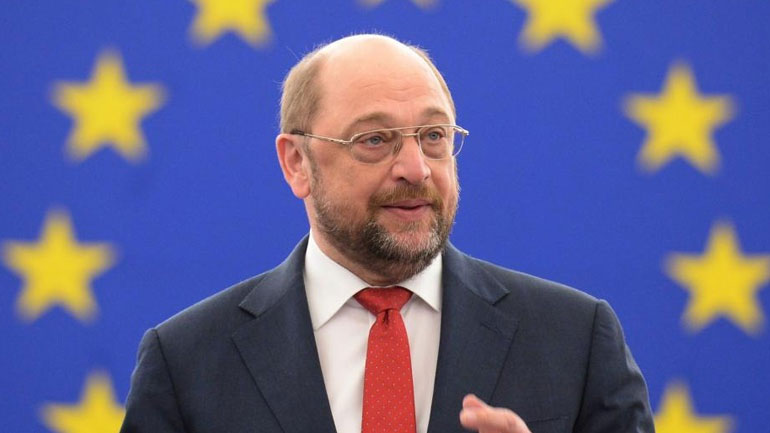 Σουλτς: «Η συμφωνία απέκρουσε τον κίνδυνο Grexit»