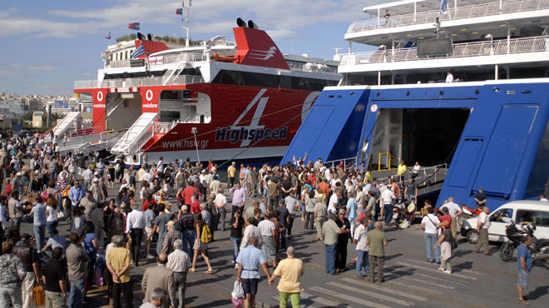 Αυξήθηκε η επιβατική κίνηση στα λιμάνια το γ΄ τρίμηνο 2014